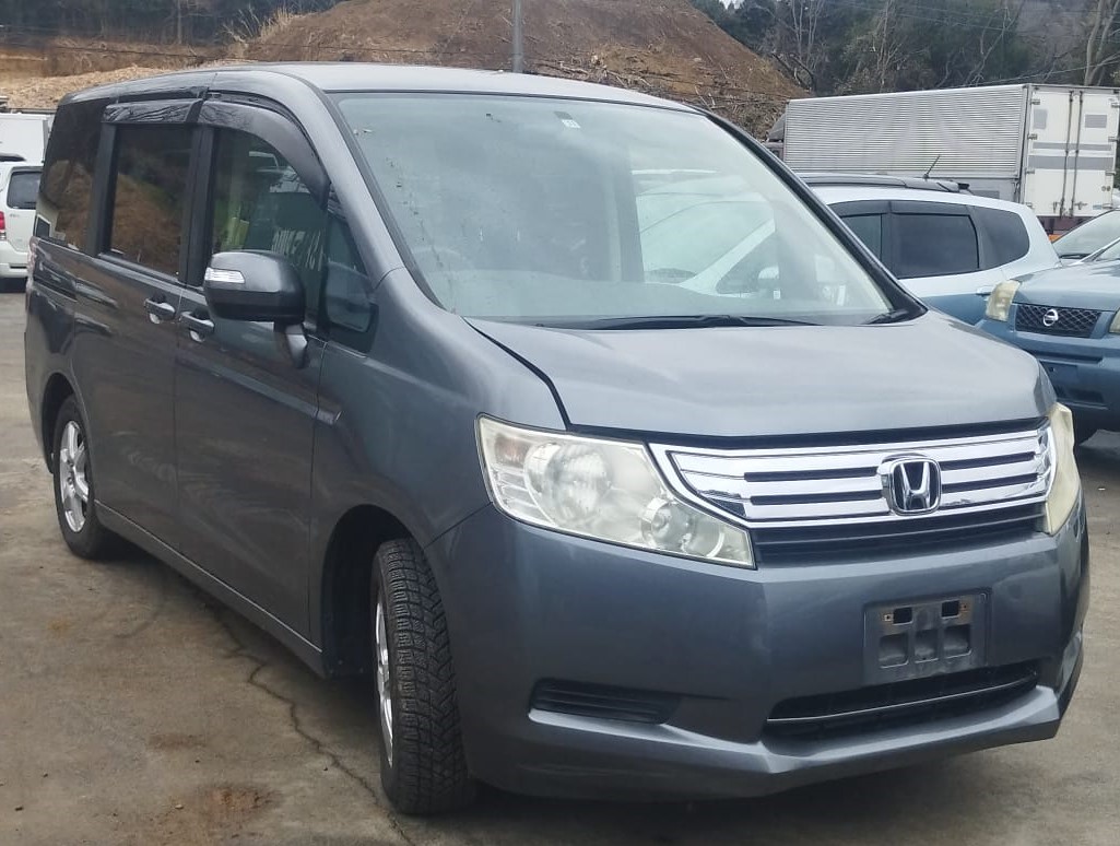 HONDA STEP WAGON fake